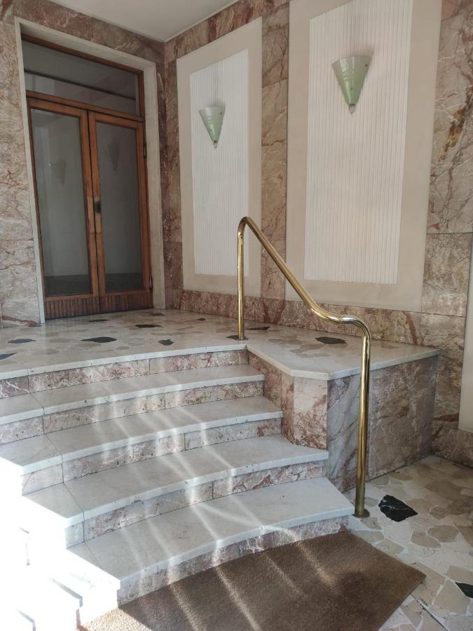 Appartamento Emmerosa, Centro Citta, Parcheggio Verona Exterior foto